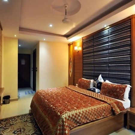Hotel Raj Mandir Haridwār المظهر الخارجي الصورة