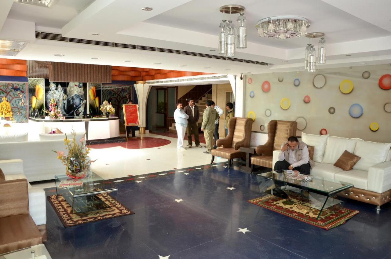 Hotel Raj Mandir Haridwār المظهر الخارجي الصورة