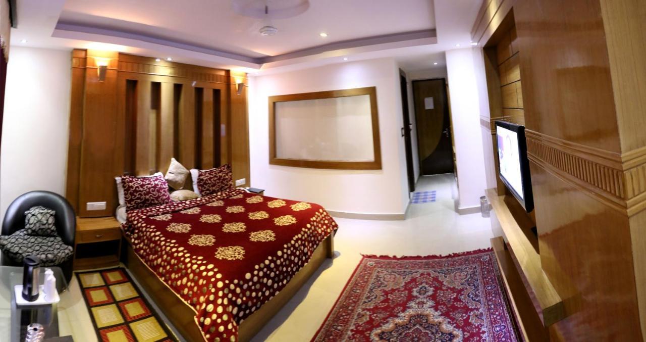 Hotel Raj Mandir Haridwār المظهر الخارجي الصورة