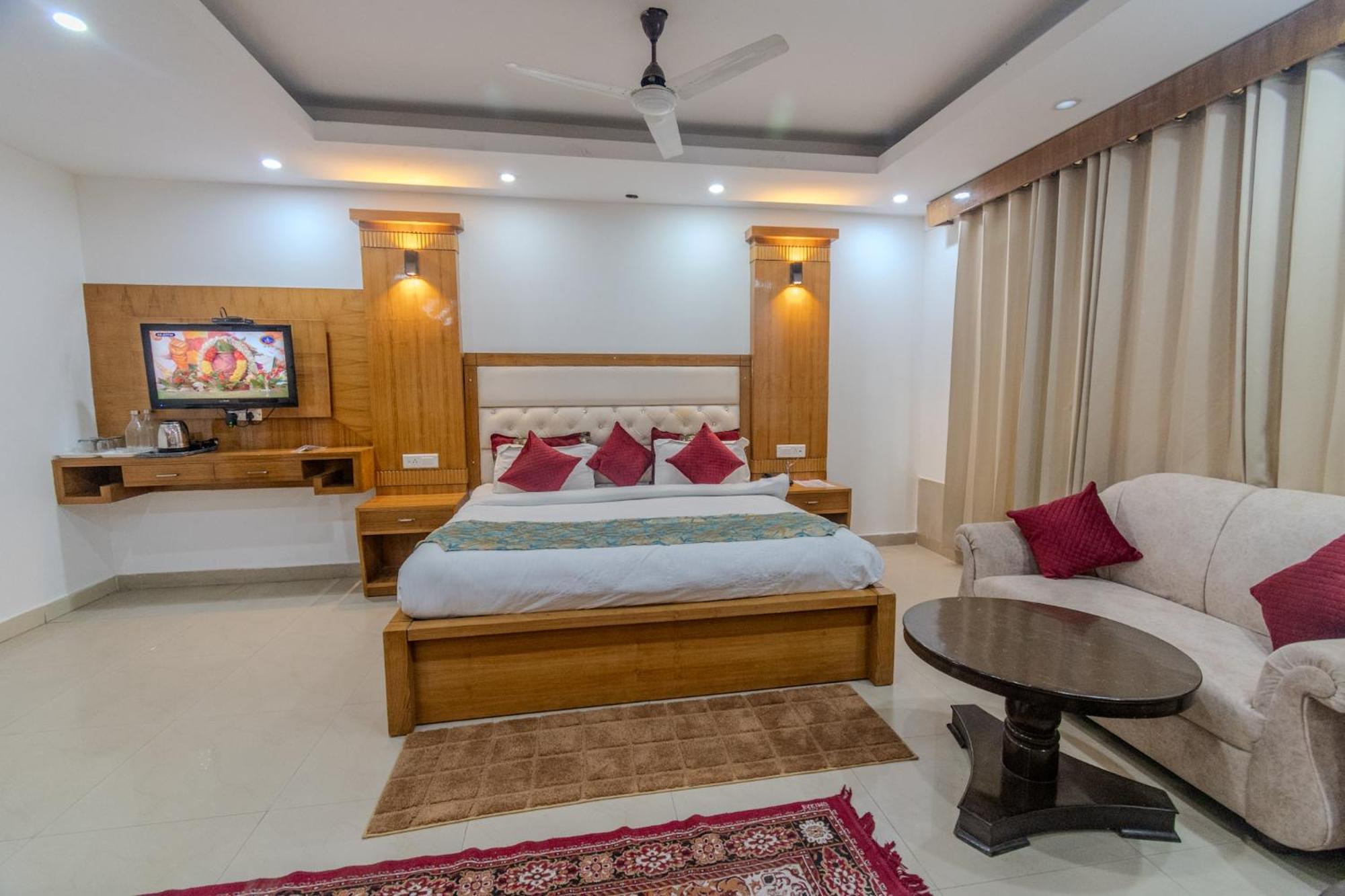 Hotel Raj Mandir Haridwār المظهر الخارجي الصورة