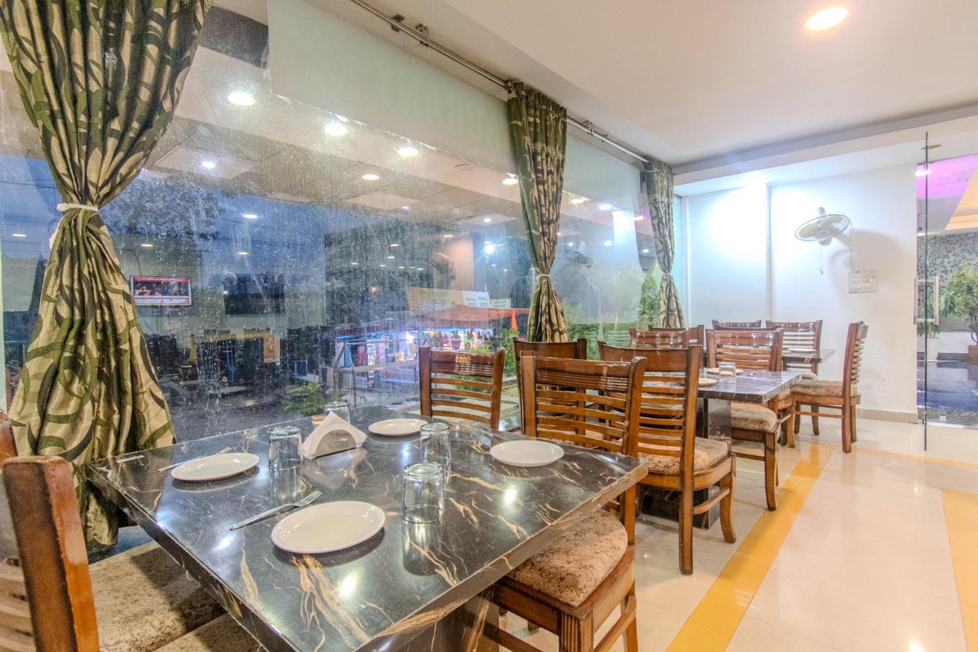 Hotel Raj Mandir Haridwār المظهر الخارجي الصورة