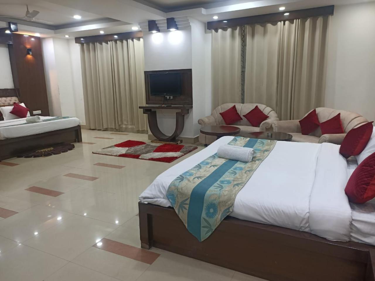 Hotel Raj Mandir Haridwār المظهر الخارجي الصورة